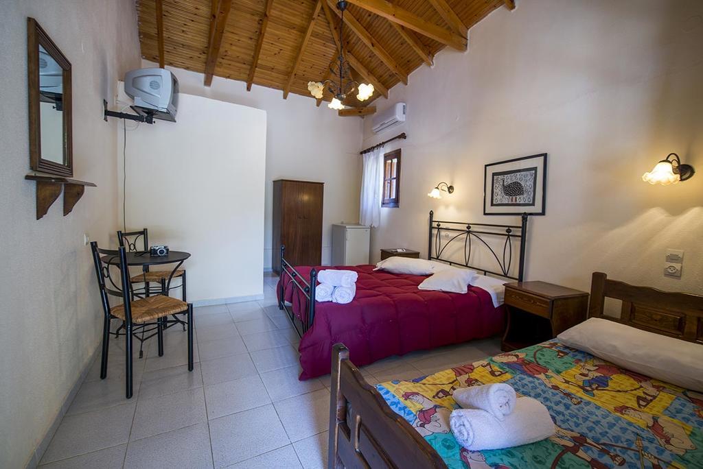 Foivos 2 Hotel Гитио Екстериор снимка